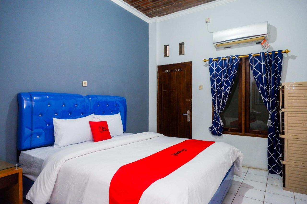 Reddoorz At Pakuncen Malioboro Yogyakarta Hotel Kültér fotó