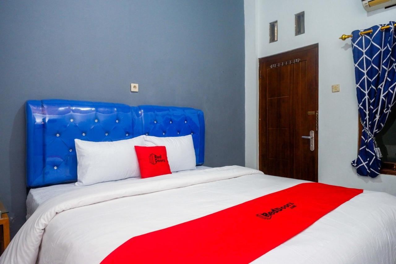 Reddoorz At Pakuncen Malioboro Yogyakarta Hotel Kültér fotó