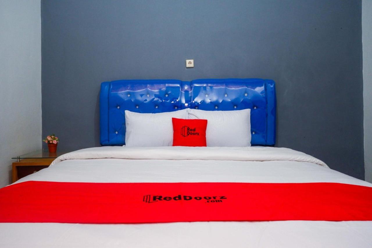 Reddoorz At Pakuncen Malioboro Yogyakarta Hotel Kültér fotó